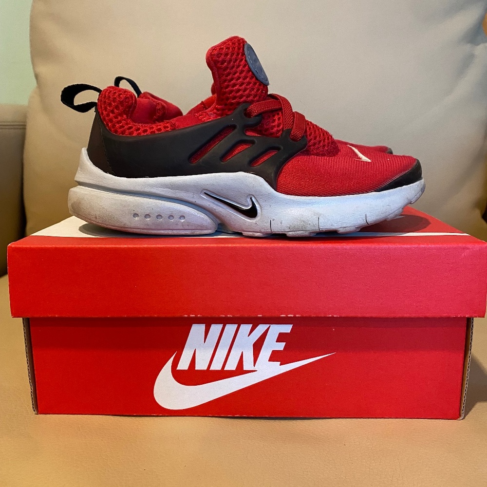 Kids Nike Little Presto sneaker